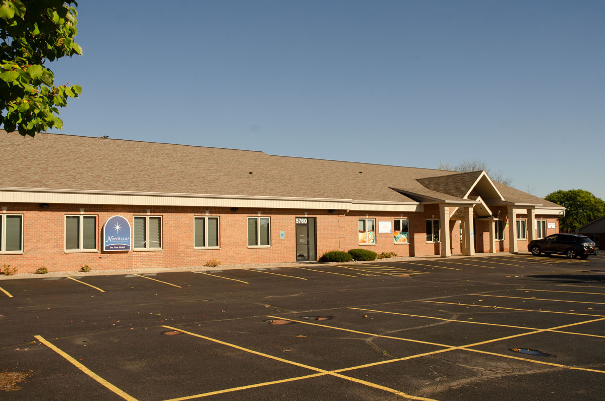 5740-5760 Grande Market